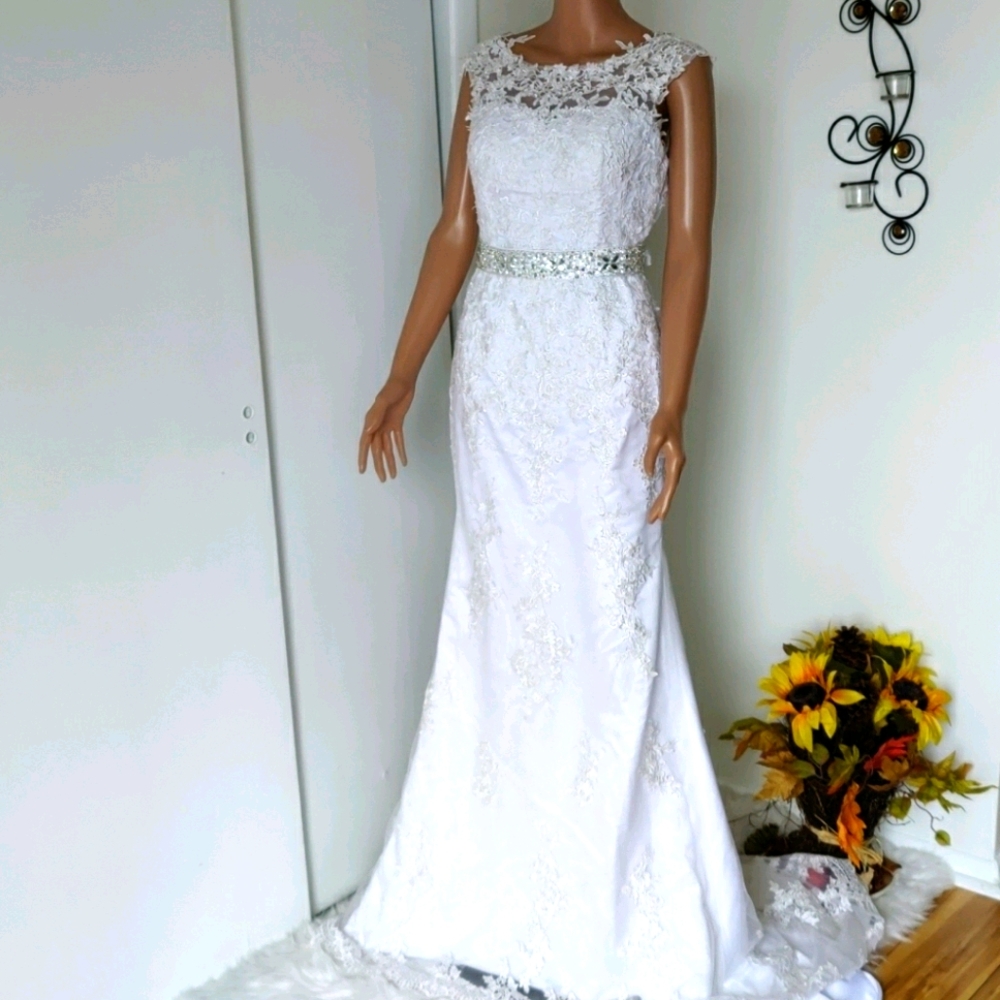 Beautiful wedding dress